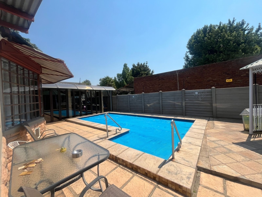 4 Bedroom Property for Sale in Bodorp North West